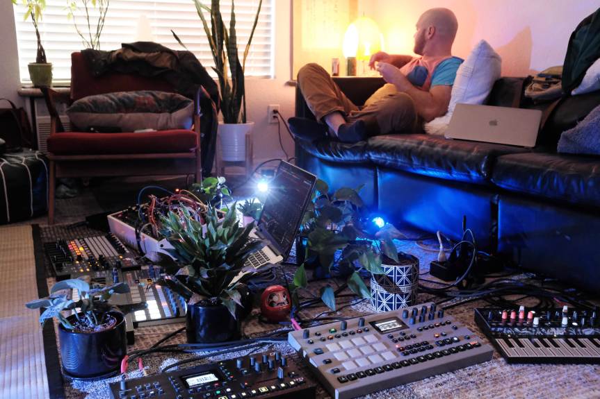 “Misty Voyage” – Flo & Con Analog Synth&nbsp;Session